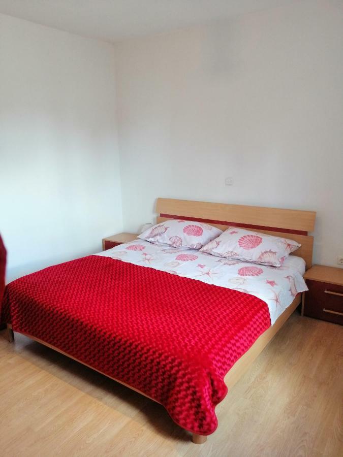Apartman Rosanda Posedarje Exterior foto