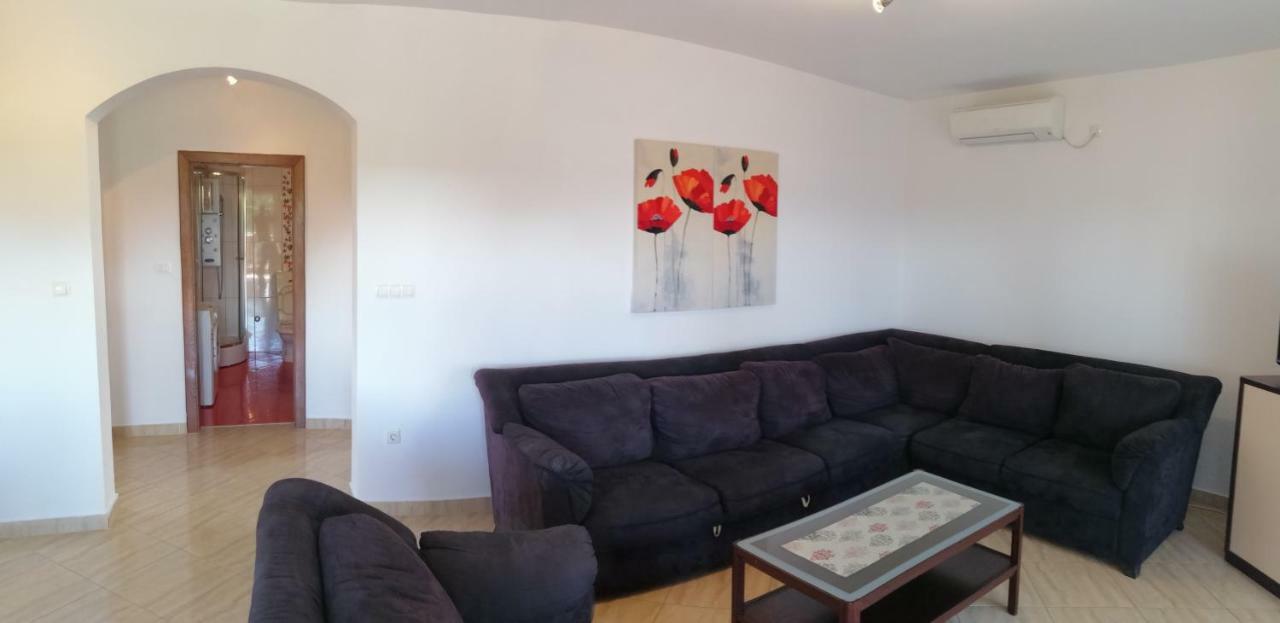 Apartman Rosanda Posedarje Exterior foto